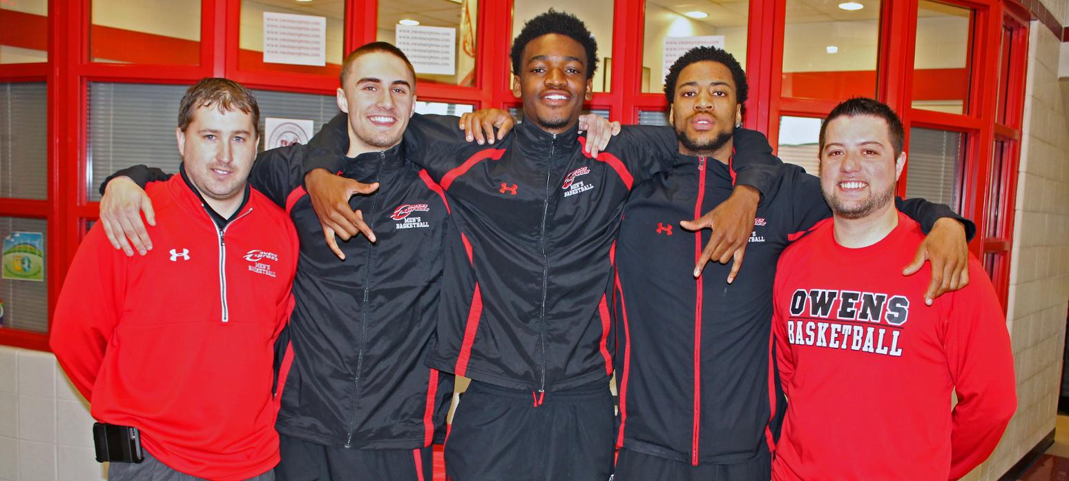 Three Owens Men's Hoopers Sign With NCAA Schools