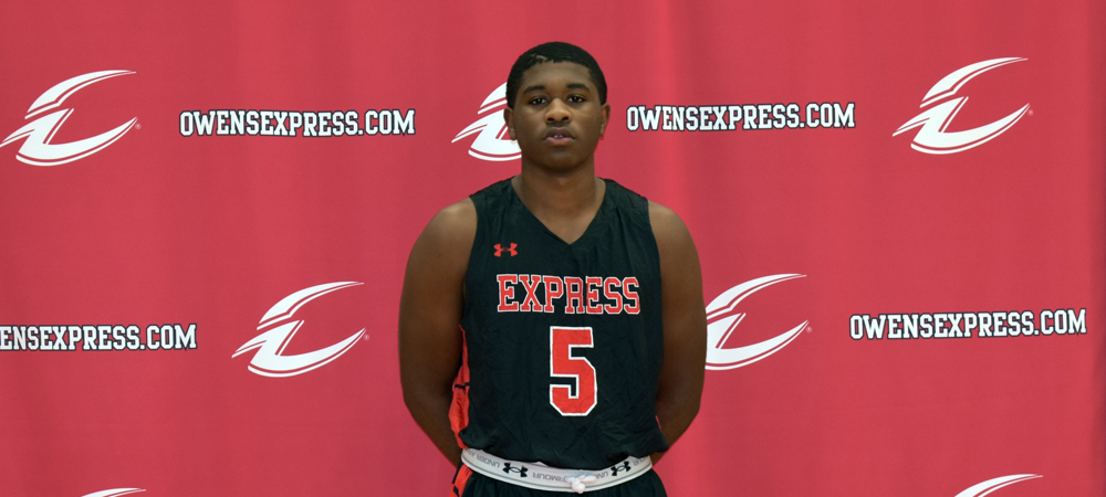 Express Come Up Just Short Against #4 Challengers, 64-62