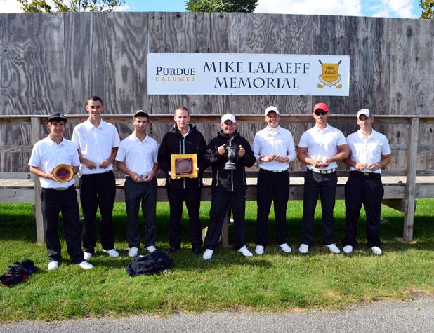 The Express golf team poses after their first place finish in the Mike Lalaeff Memorial. Photo by Josh Williams/Owens Sports Information