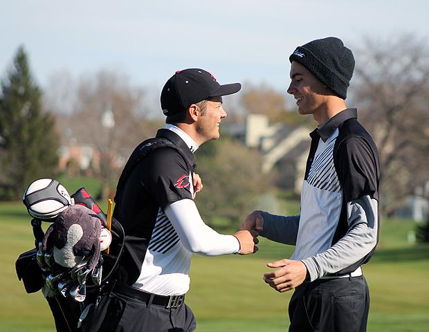 Harrison Long (left) and Brandon Hoelzer (right) are among the leaders after day one at the NJCAA Division II National Tournament. Photo by Nicholas Huenefeld/Owens Sports Information