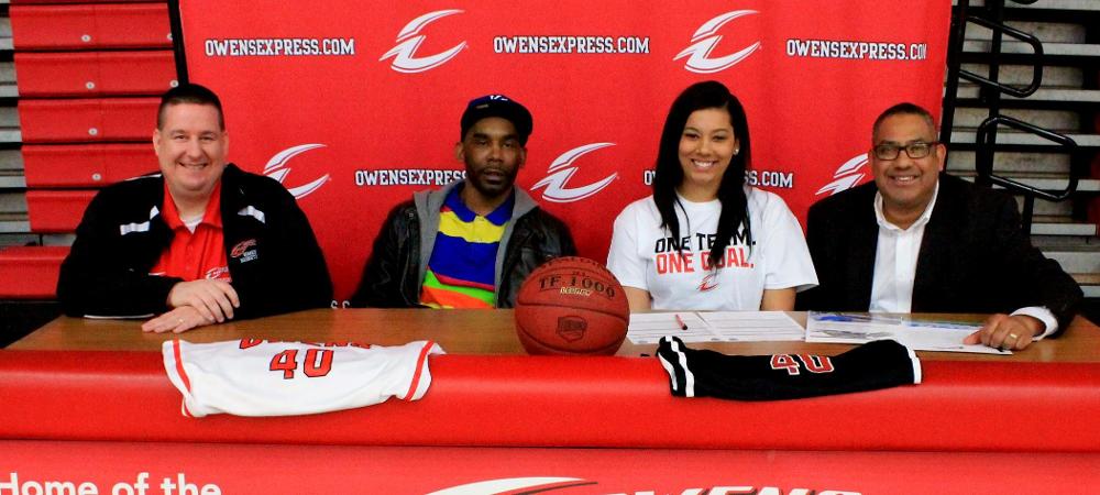 Tazhia Petitt poses for a picture after signing her LOI. Photo by Nicholas Huenefeld/Owens Sports Information