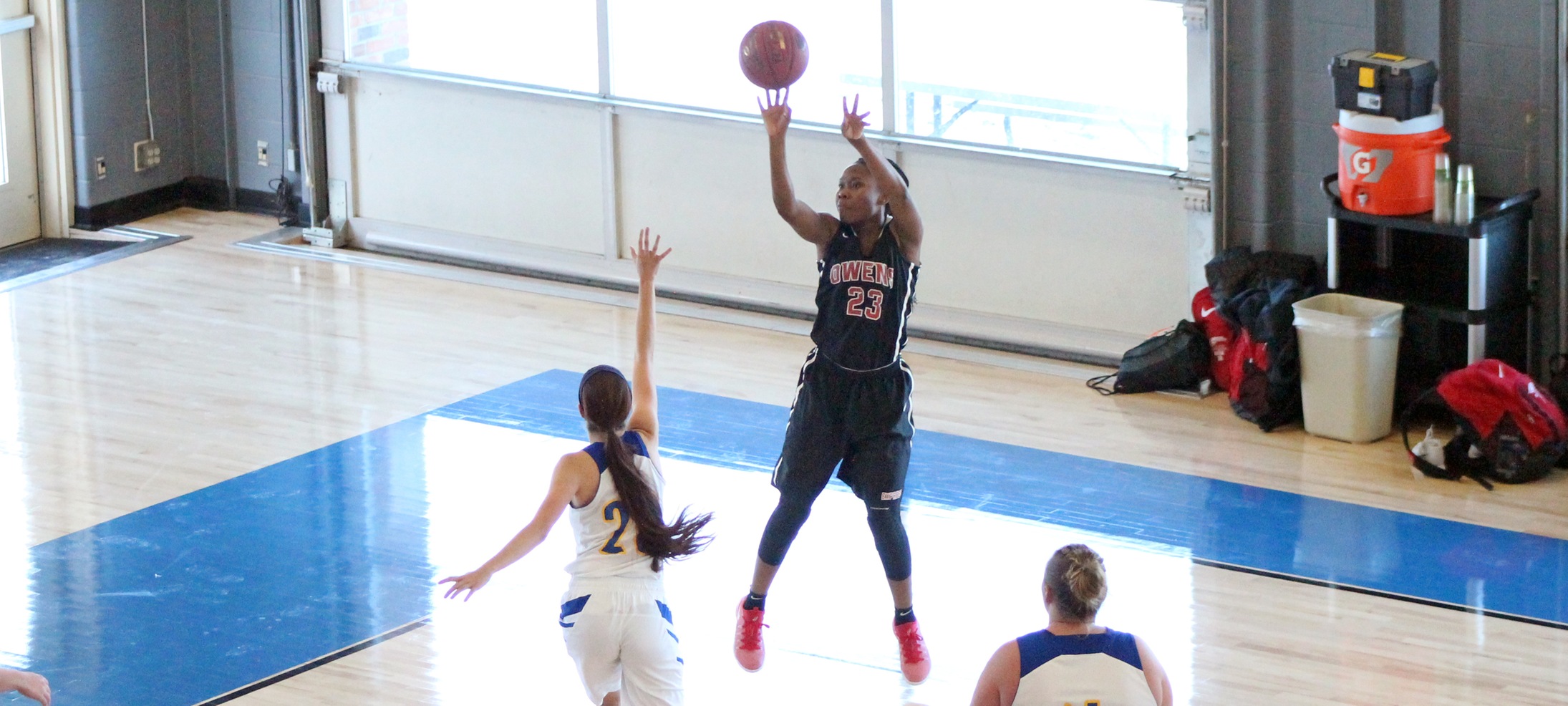 No. 3 Owens WBB Wins Record-Tying 29th Straight In 109-36 Thumping Of Hocking