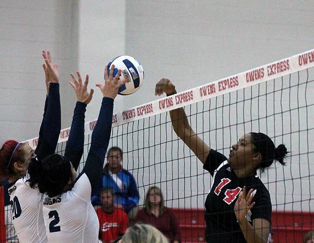Jazmine Thomas, pictured here, had 18 kills in two matches today, both team-highs. She also led the team with five blocks against Macomb. Photo by Nicholas Huenefeld/Owens Sports Information