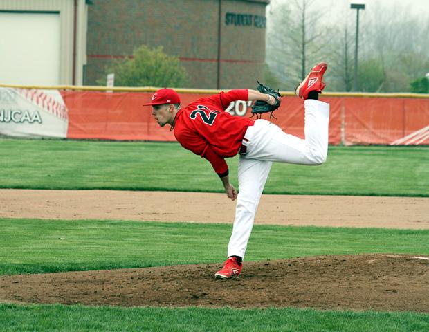 Chris Ward delivers a pitch against Lakeland. He struck out 14 in a complete game 8-2 win for the Express. Photo courtesy of Cherie Guthrie/Owens Sports Information