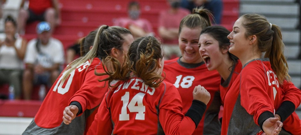 No. 2 Owens volleyball knocks off Minnesota State, will play for third-straight national title